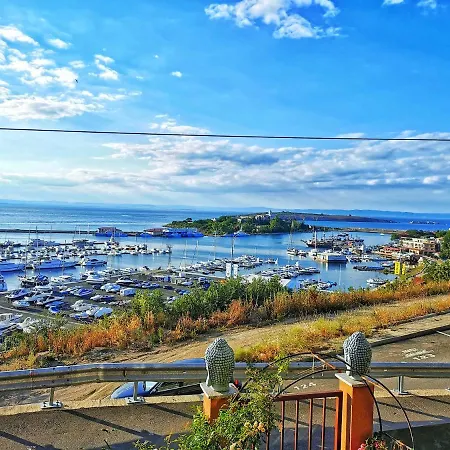 Victoria - A Luxury With Icredible Seaview Apartment *